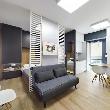 Feel Good Vibes - Apt Suite เอเธนส์ ภายนอก รูปภาพ